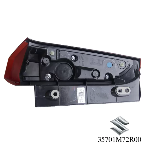 Đèn hậu trên XL7 RH - Hình ảnh 3